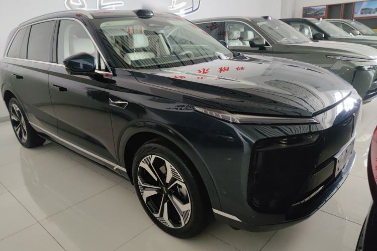 Used Wey Lanshan 2025 Four-Wheel Drive Max Front Right 45 Deg