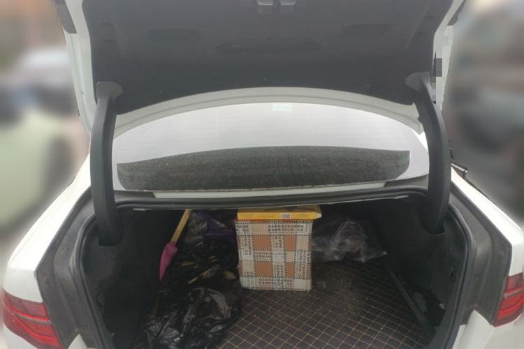 Used Jaguar XEL 2021 2.0T 250 PS Black Edition Sport Version Trunk