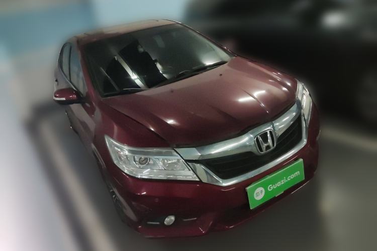 Used Honda Crider 2013 1.8L automatic luxury edition
