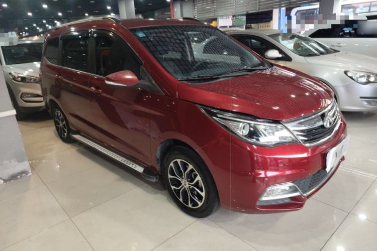 Used CHANGAN KAICHENG Oushang A600 2016 1.5L Manual Luxury 7-Seater Front Right 45 Deg