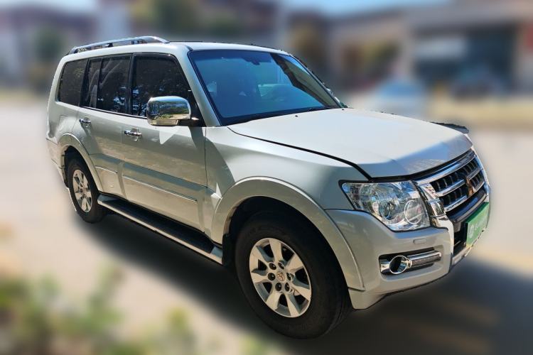 Used Mitsubishi Pajero (Import) 2016 3.0L Automatic Prestige Version China V Standard
