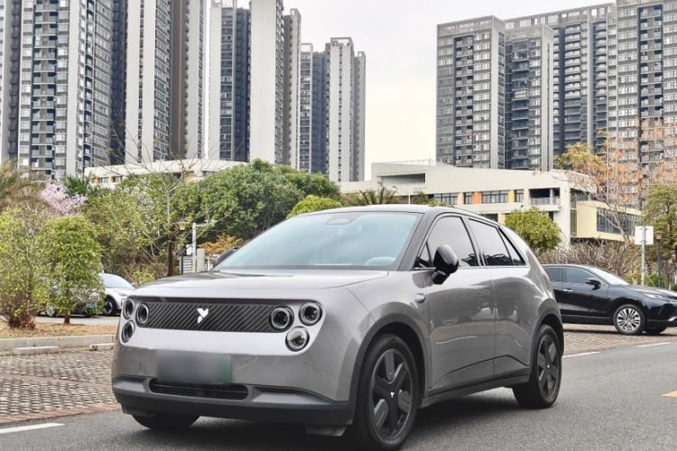 Used firefly firefly 2025 Illuminated Edition
