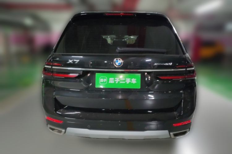 Used BMW X7 2023 xDrive40i Luxury Package with Leading Features