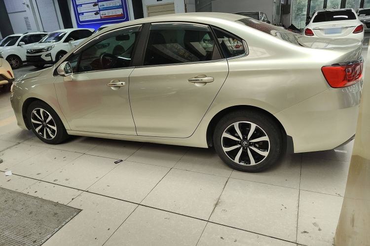 Used Citroen C4 Sega 2016 1.6L Manual Luxury Model
