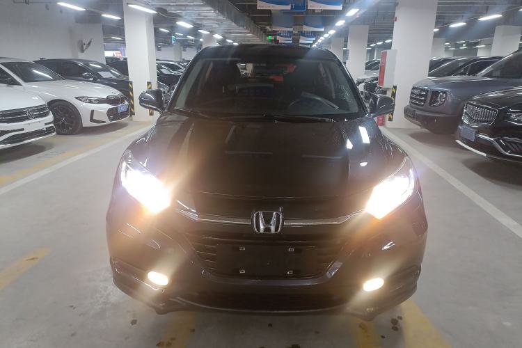 Used Honda Vezel 2017 1.8L CVT Front-Wheel Drive Pioneer Edition