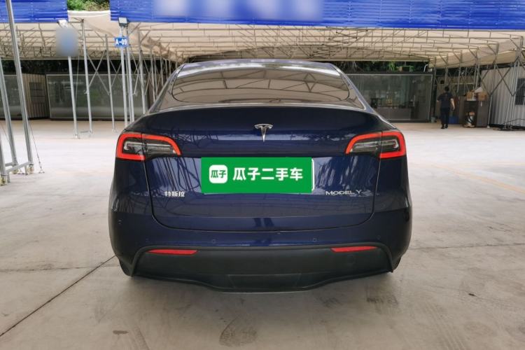 Used Tesla Model Y 2021 Long-Range All-Wheel-Drive Version 3D7