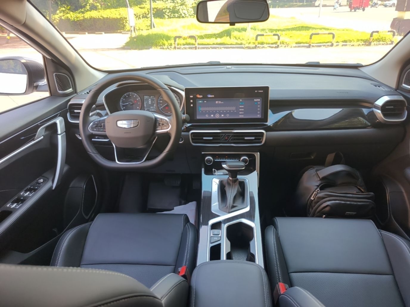Geely Auto Coolray 2025 Model 1.5L CVT Superpower Edition MAX — снимка 12