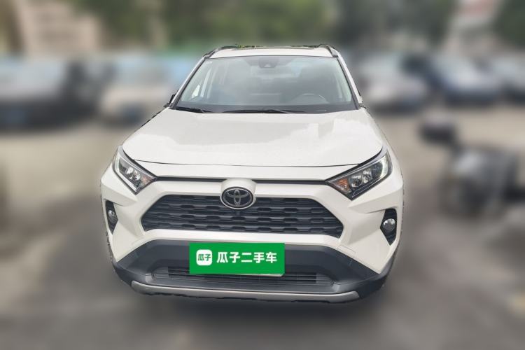 Used Toyota RAV4 2021 2.0L CVT Two-Wheel Drive Fashion Edition Front