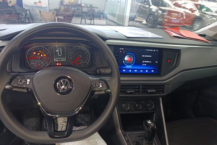 Used Volkswagen Polo 2019 Plus 1.5L Automatic Panoramic Enjoyment Edition Center Console