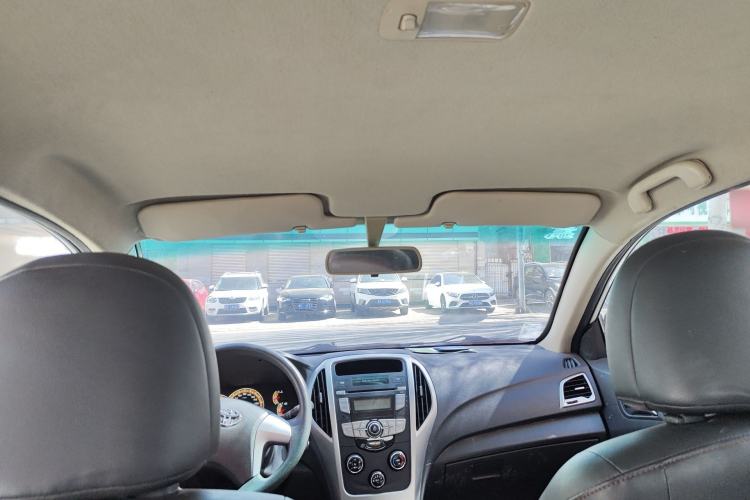 Used BYD F3 2015 Energy-Efficient Model 1.5L Manual Comfort Edition Headliner