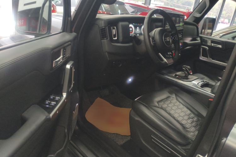 Used 212 T01 2024 2.0T Mechanic