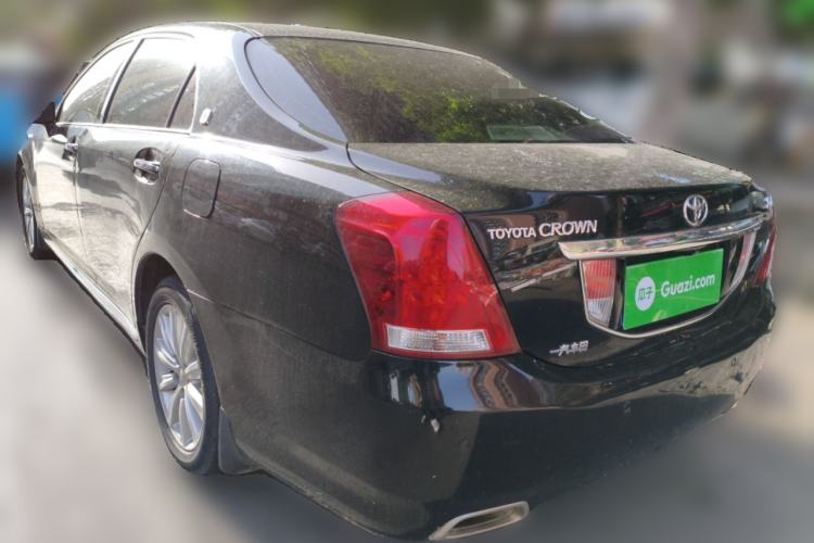 Used Toyota Crown 2010 2.5L Royal
