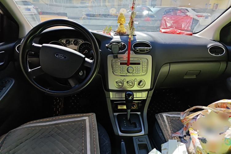 Used Ford Focus 2013 Hatchback Classic 1.8L Automatic Base Model
