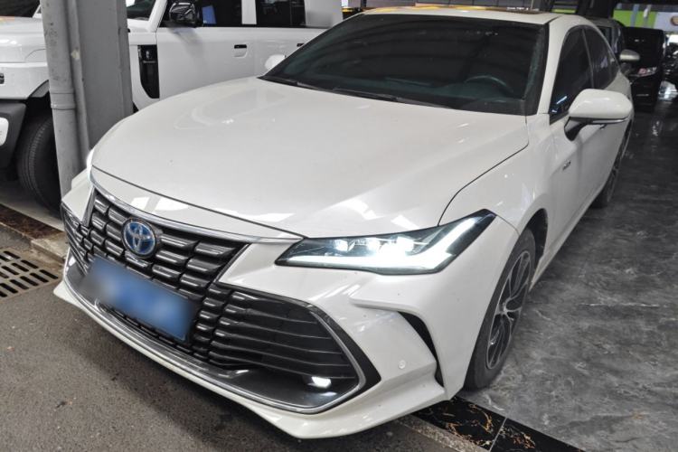 Used Toyota Avalon 2023 Dual-Engine 2.5L Luxury Edition