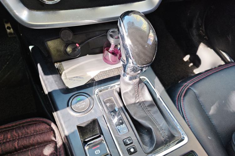 Used BAIC Off-Road BJ20 2016 1.5T CVT Elite Model Gear Lever