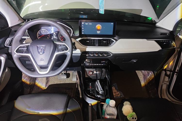 Used Baojun 530 2019 1.5T CVT Luxury Model China VI Emission Standard
