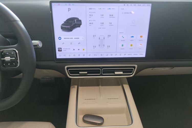 Used Li Auto L6 2024 Pro Model
