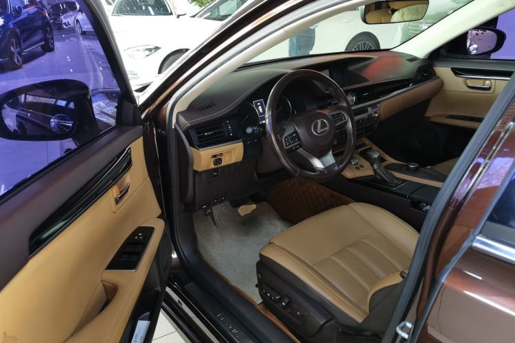 Used Lexus ES 2015 200 Elite Edition
