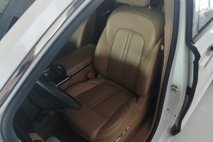 Used Buick GL8 2021 ES Landtrek 653T Luxury Model
