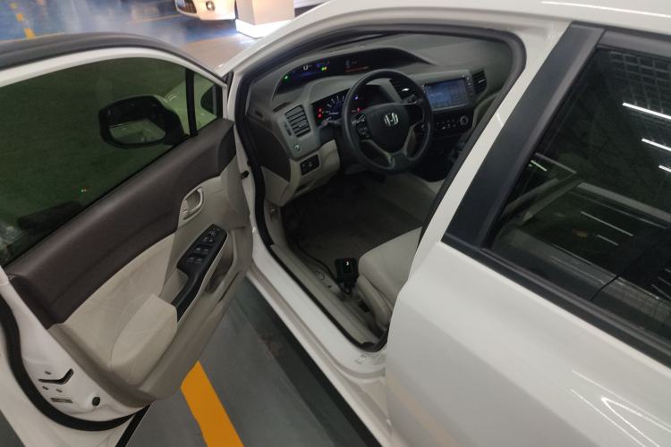 Used Honda Civic 2013 10th Anniversary 1.8L Automatic Comfort Version Driver Seat