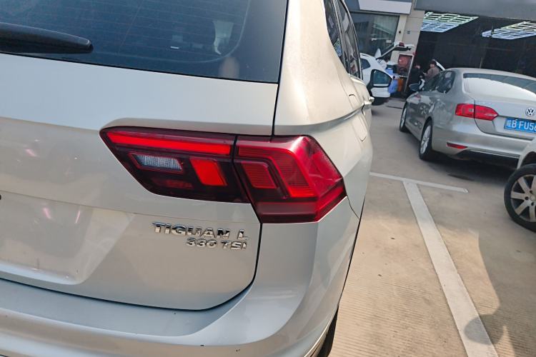 Used Volkswagen Tiguan L 2018 330TSI Automatic Two-Wheel Drive Comfort Edition
