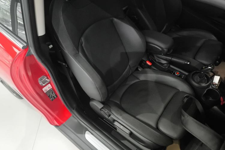 Used MINI 2019 1.5T COOPER Artist