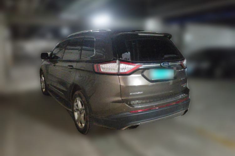 Used Ford Edge 2016 EcoBoost 245 Two-Wheel-Drive Titanium 7-Seater
