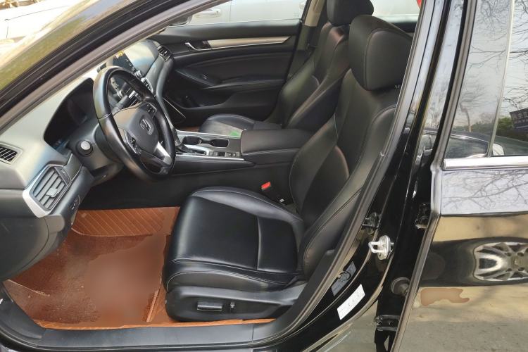 Used Honda Accord 2018 260TURBO Elite Edition China V Left Front Seat