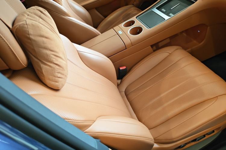 Used Hima AITO M7 2026 Model Range-Extending Ultra All-Wheel Drive 5-Seater Version Right Front Seat