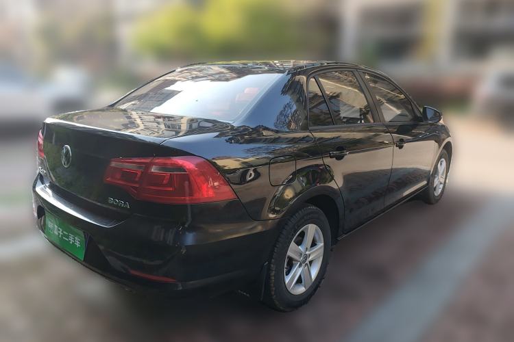 Used Volkswagen Bora 2014 1.6L Manual Fashion Edition Rear Right 45 Deg