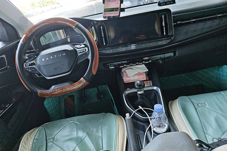 Used Baojun RM-5 2019 1.5T Manual Elite Version with 24-Hour Online Service 7 Seats
