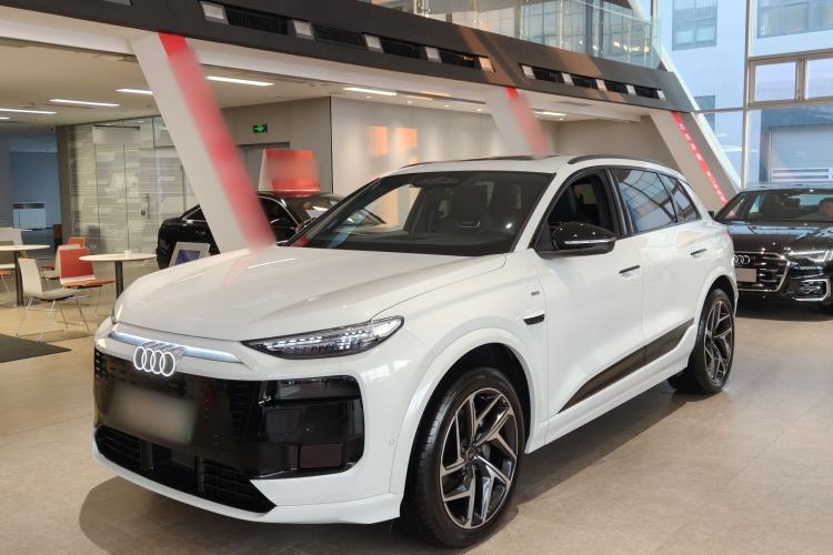 Used Audi Q6L e-tron 2026 First Launch Navigation Edition