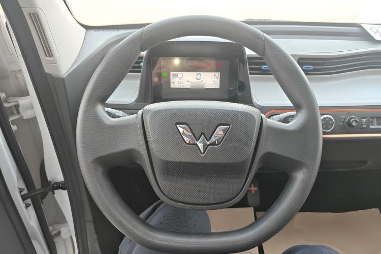 Used Wuling Hongguang MINIEV 2022 Easy Version Lithium Iron Phosphate
