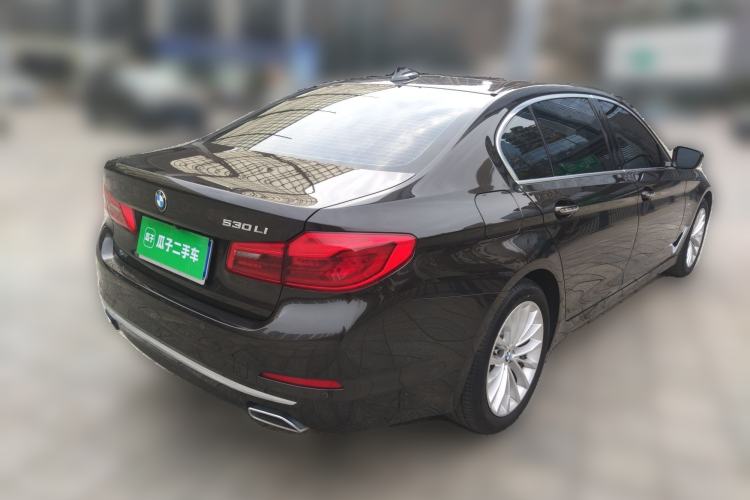 Used BMW 5 Series 2018 Facelifted 530Li xDrive Luxury Package