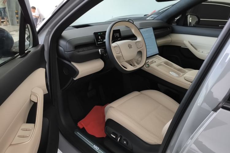 Used Nio ES6 2023 75 kWh
