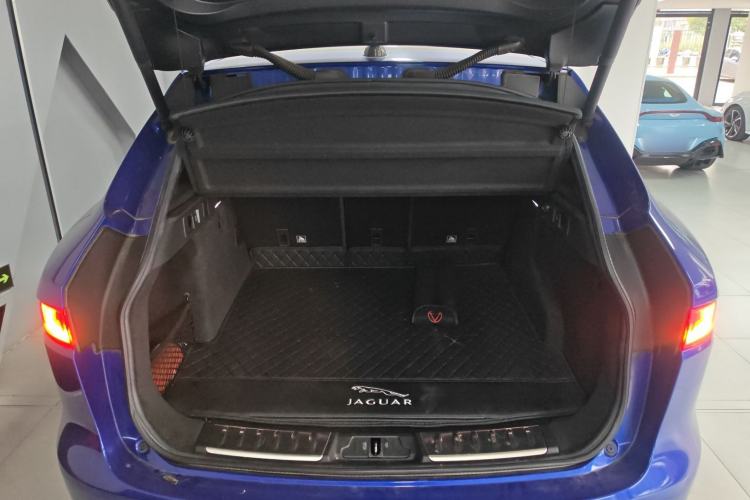 Used Jaguar F-PACE 2019 2.0T Four-Wheel Drive Urban Luxury Edition