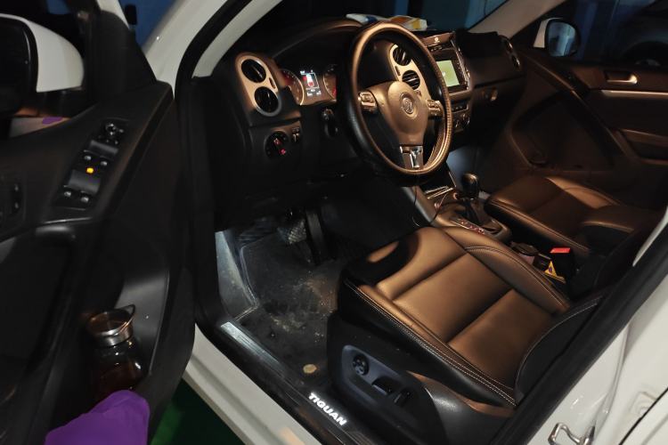 Used Volkswagen Tiguan 2015 1.8TSI Automatic Two-Wheel Drive Luxury Model Driver Seat