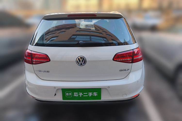 Used Volkswagen Golf 2016 1.6L Manual Fashion Edition