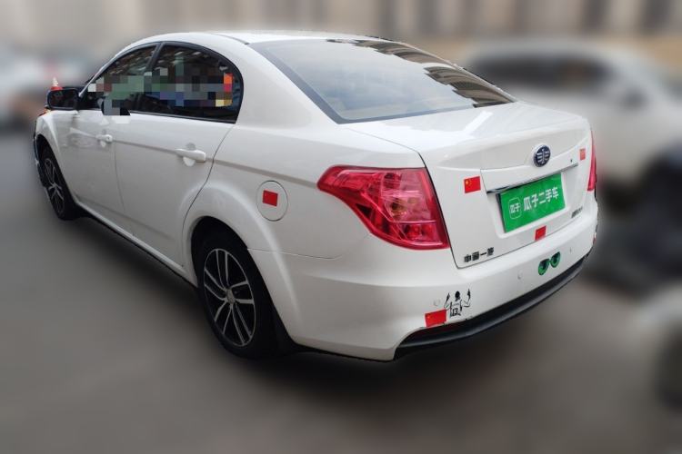 Used Bestune B50 2013 1.6L automatic luxury version