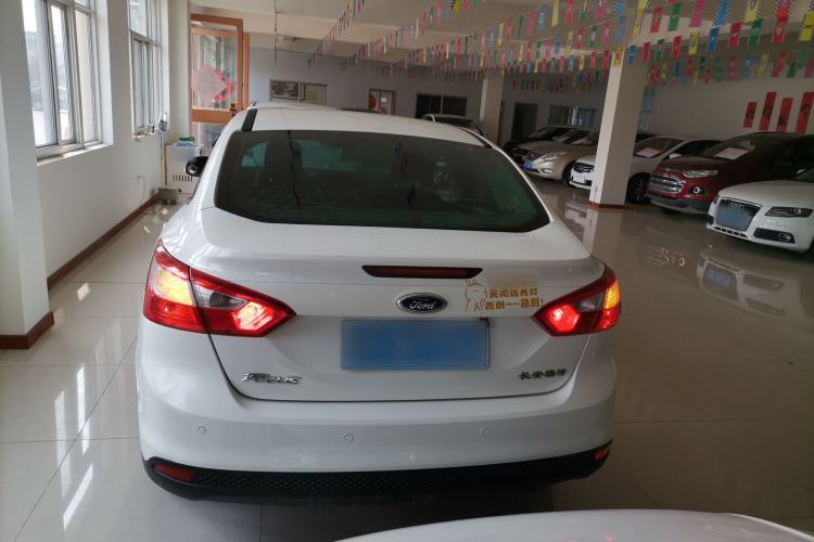 Used Ford Focus 2012 Sedan 1.6L Manual Comfort Model