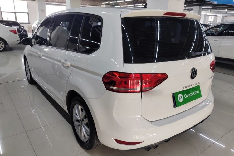 Used Volkswagen Touran 2021 Volkswagen Touran L 280TSI DSG Style Edition 7 Seats Rear Left 45 Deg