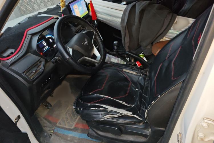 Used Wuling Hongguang S3 2018 1.5L Manual Comfort Model China V Standard
