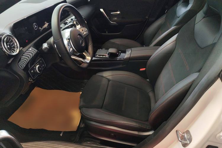 Used Mercedes-Benz CLA 2022-Year Updated CLA 200