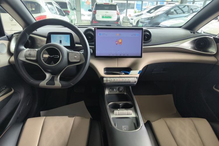 Used BYD Dolphin 2023 420 km Fashion Edition