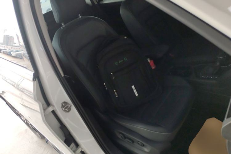 Used Volkswagen Tiguan L 2019 Revised 330TSI Automatic Two-Wheel Drive Smart & Luxury Edition China VI Standard
