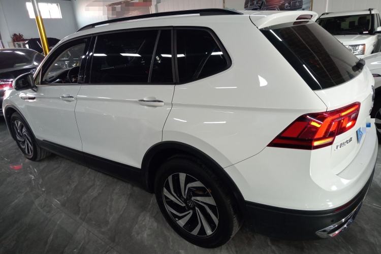 Used Volkswagen Tiguan L 2023 330TSI Automatic Two-Wheel Drive Comfort Edition
