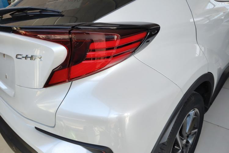 Used Toyota C-HR 2021 2.0L Luxury Edition Right Rear Taillight