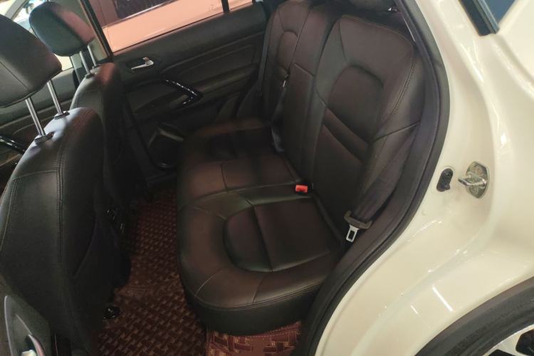 Used GAC Trumpchi GS4 2017 200T Manual Two-Wheel Drive Elite Edition Left Rear Seat