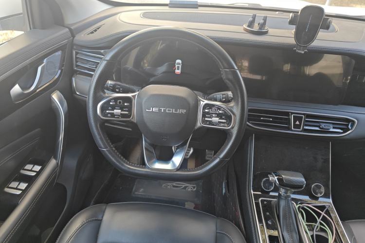 Used JETOUR X90 2020 1.6T DCT Shadow Luxury Edition 6-Seater
