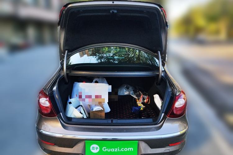 Used Volkswagen FAW-Volkswagen CC 2011 2.0 TSI Luxury Edition
